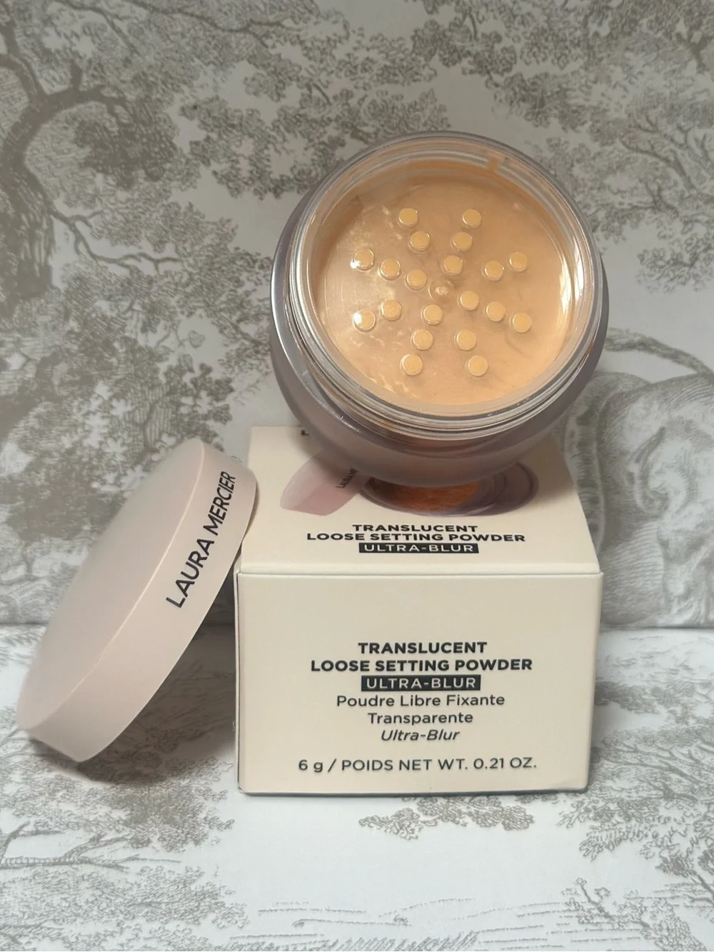 laura mercier Translucent Loose Setting Powder - HONEY